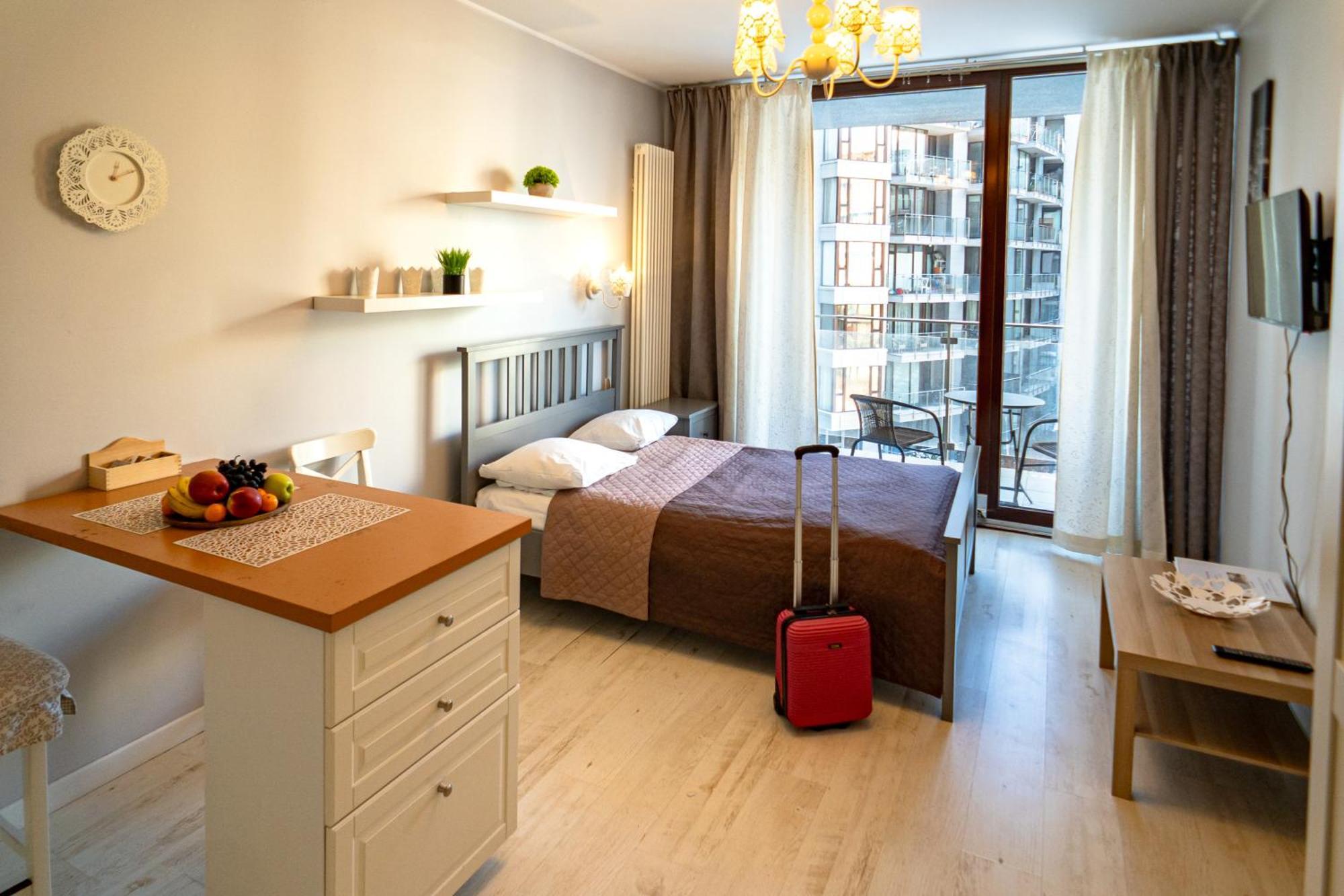 Triton Apartments Varsavia Esterno foto