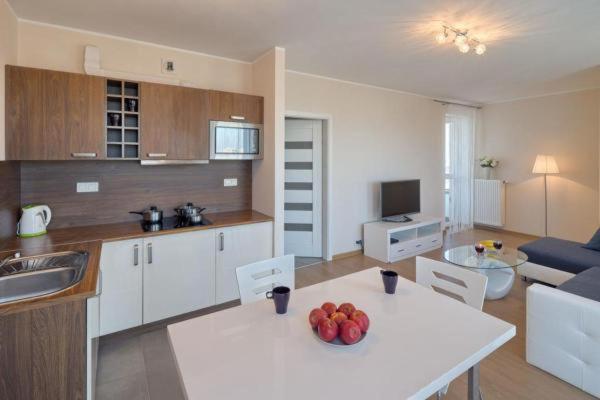 Triton Apartments Varsavia Esterno foto